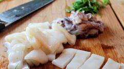 Паста с кальмарами рецепты приготовления с фото Кальмары в сливках с чесноком