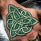 Tatuaże w stylu celtyckim Celtyckie wzory tatuaży są najprostsze