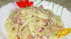 मशरूम के साथ पास्ता कार्बनारा: खाना पकाने के विकल्प