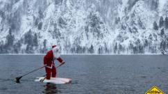 Wspaniała wycieczka do Świętego Mikołaja w Laponii?